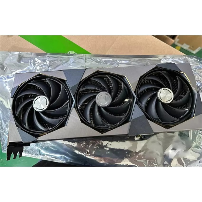 GPU esterno desktop per laptop - Rtx 4090 24Gb Graphics Card recensione e prezzo